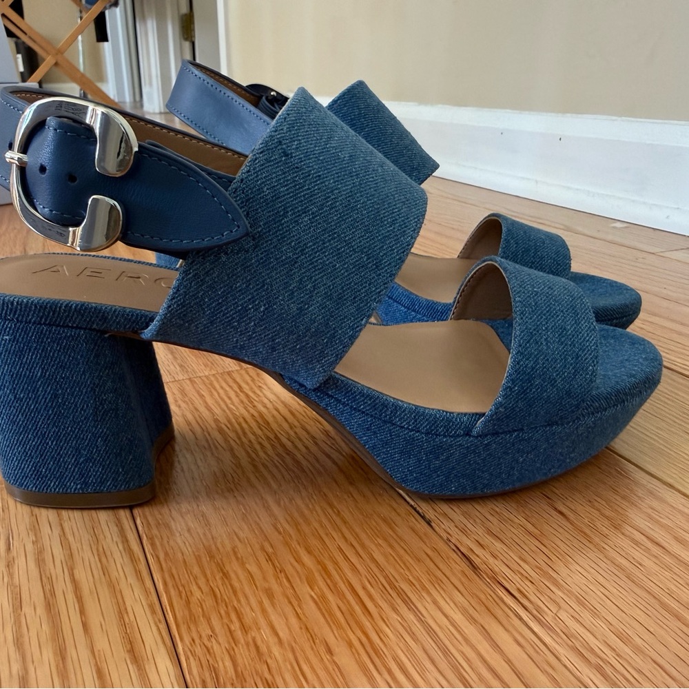 AEROSOLES Medium Blue Denim Mules - Picture 2 of 5